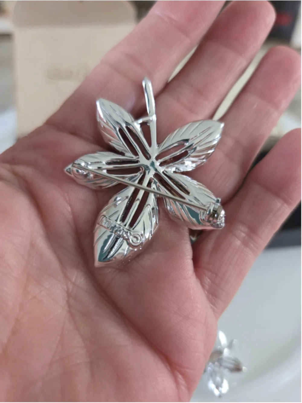 Vintage Sarah Coventry Silver Toned Brooch and Earring Set, One Size